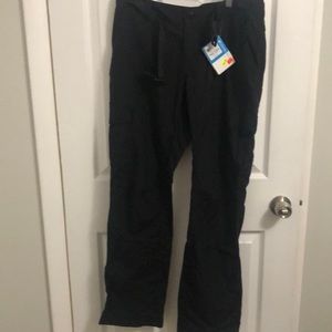 New been worn- Columbia cargo hiking pant